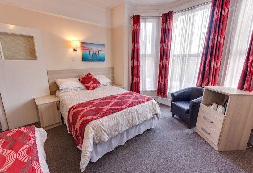 Семейный Номер, The Sportsview Guest House