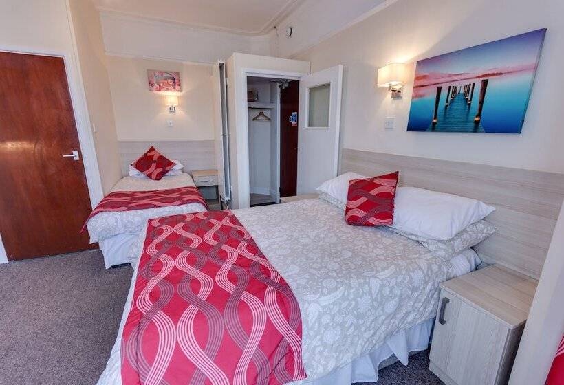 Семейный Номер, The Sportsview Guest House