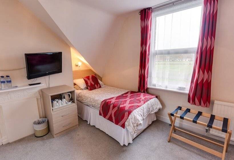 Семейный Номер, The Sportsview Guest House