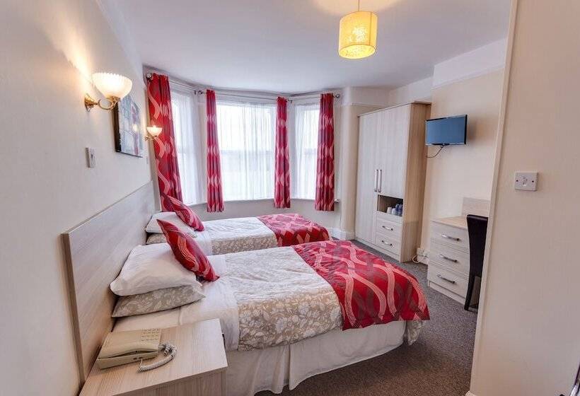 Номер Стандарт, The Sportsview Guest House