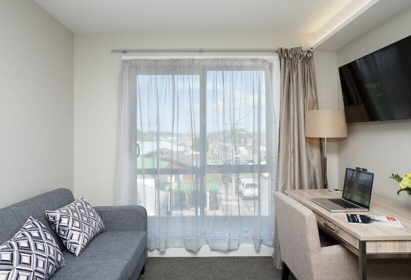 Апартаменты 1 Спальня, Quest Petone