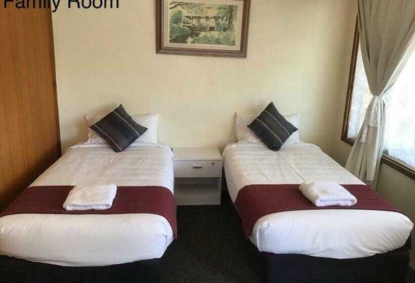 Семейный Номер, Arkana Motel