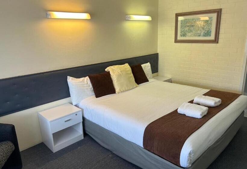 غرفة قياسية سرير كينج, Arkana Motel