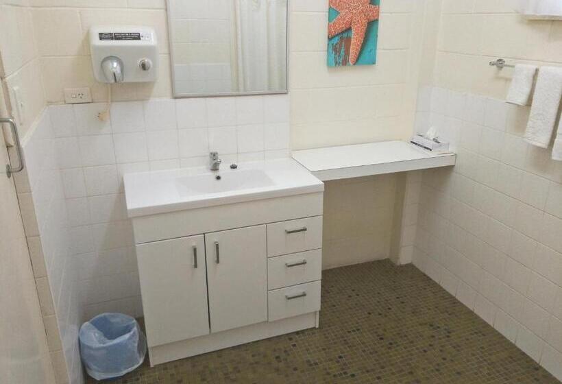 شقة 3 غرف, Arkana Motel