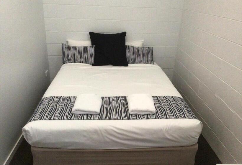 شقة 3 غرف, Arkana Motel