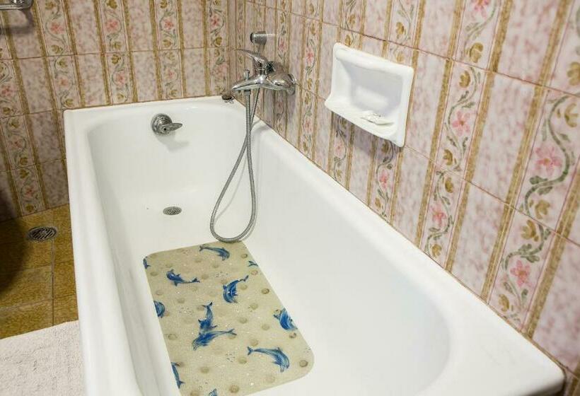 标准间内部标间, B&b Pleris