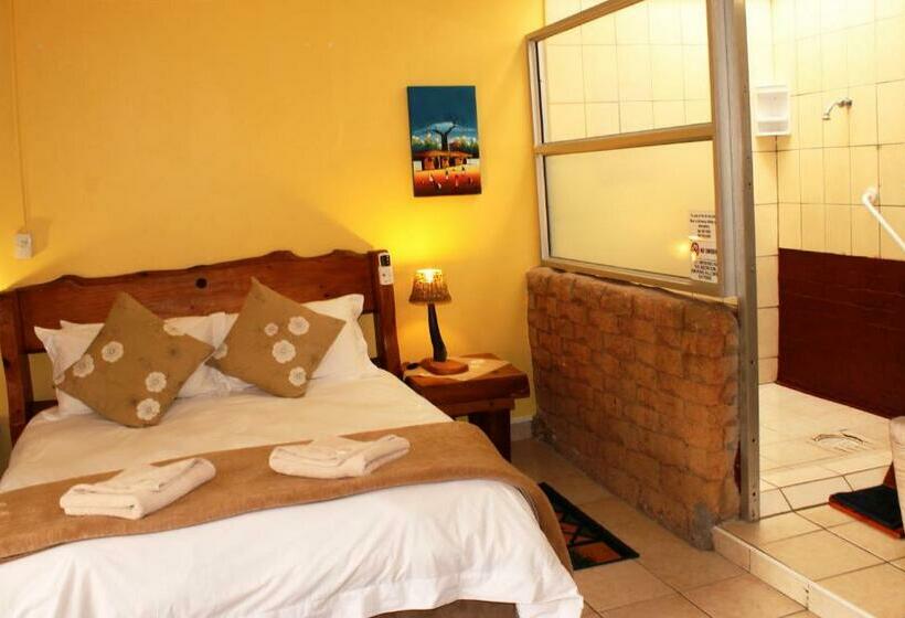 ファミリールーム, Flintstones Guest House Durban