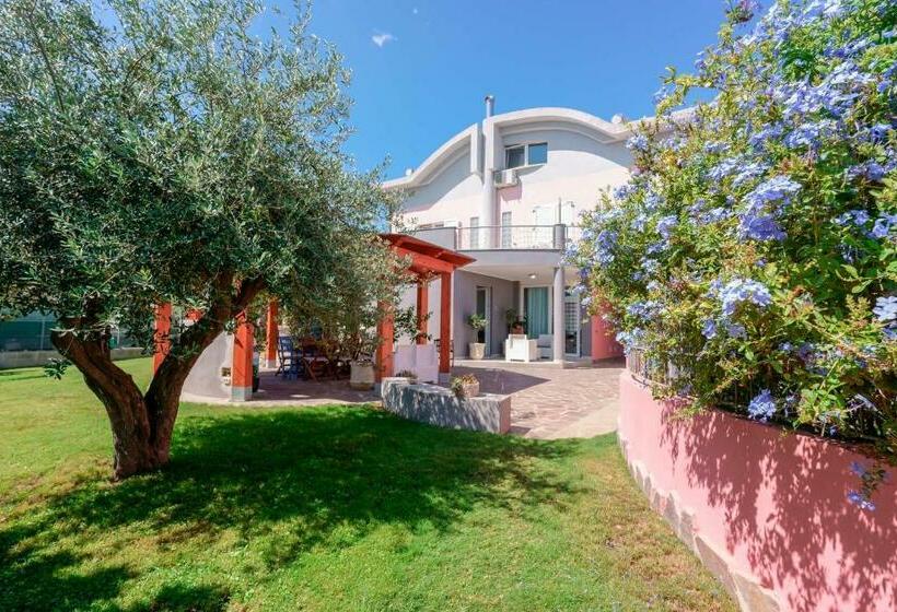 标准间内部标间, Villa Rosanna