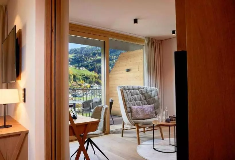 デラックススイート, Das Edelweiss  Salzburg Mountain Resort