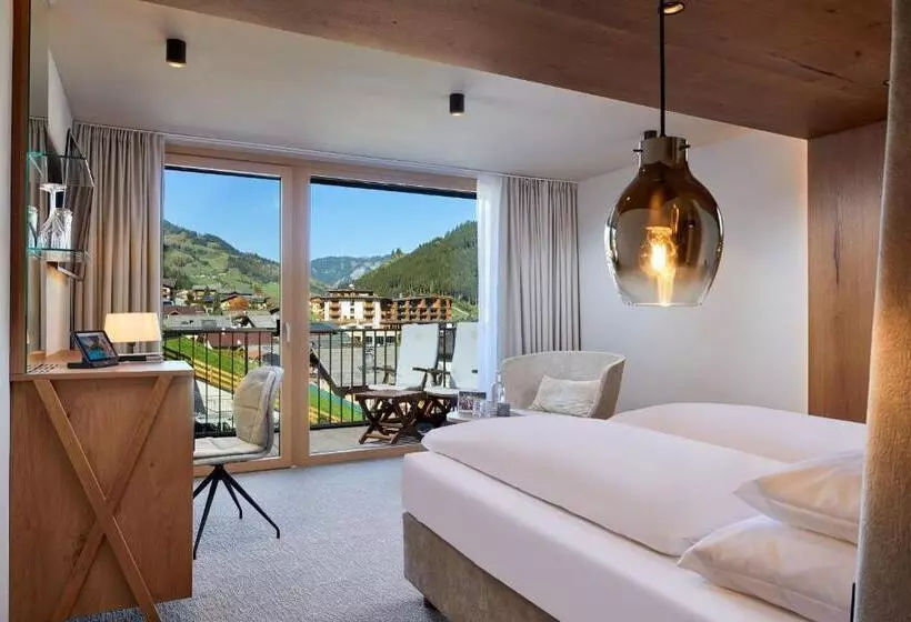 デラックスルーム, Das Edelweiss  Salzburg Mountain Resort