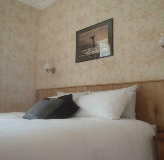 اتاق استاندارد, Dower House Newtonmore B&b