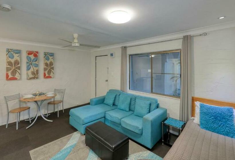 스위트, Grafton Lodge Motel