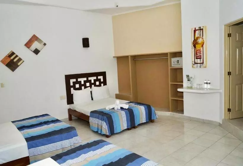 Standard Kolmen Hengen Huone, Bahia Huatulco