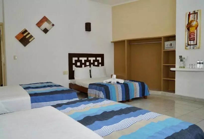 Standard Kolmen Hengen Huone, Bahia Huatulco
