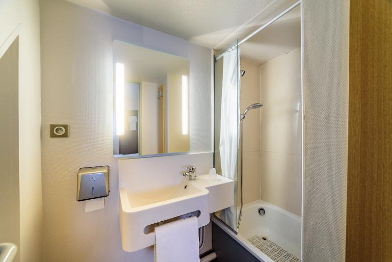 スタンダード４人部屋, B&b Hotel Dijon Marsannay