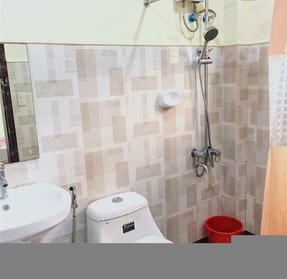 اتاق لوکس سه تخته, Big Creek Mansion