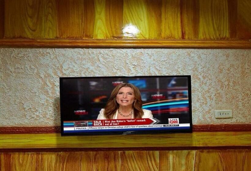 اتاق لوکس سه تخته, Big Creek Mansion