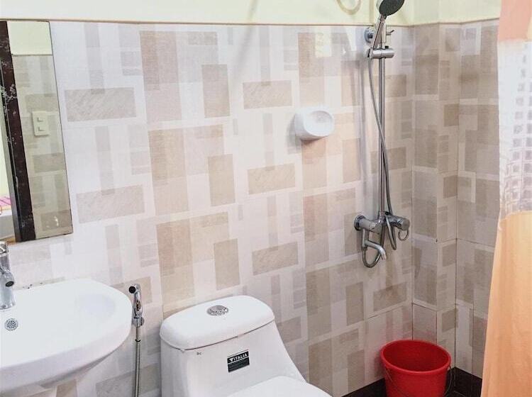 اتاق لوکس, Big Creek Mansion