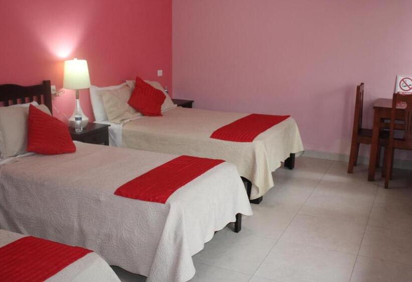 Номер Стандарт Трехместный, Boutique La Orquidea