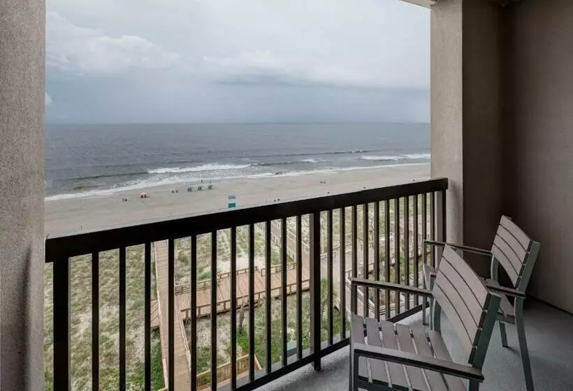 オーシャンビュースタンダードルームバルコニー付き, Hampton Inn & Suites Carolina Beach Oceanfront