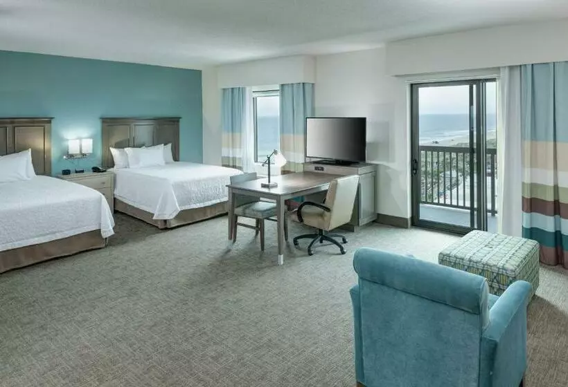 バルコニー付スイート, Hampton Inn & Suites Carolina Beach Oceanfront