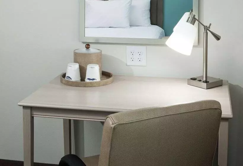 ２ダブルベッドのスタンダードルーム, Hampton Inn & Suites Carolina Beach Oceanfront