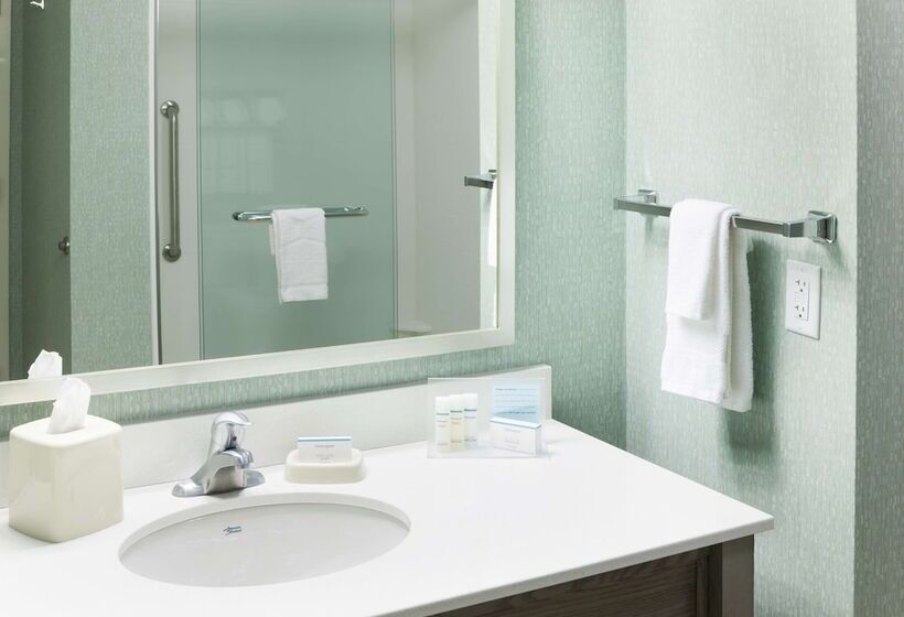 Номер Стандарт 2 Двуспальные Кровати, Hampton Inn & Suites Carolina Beach Oceanfront