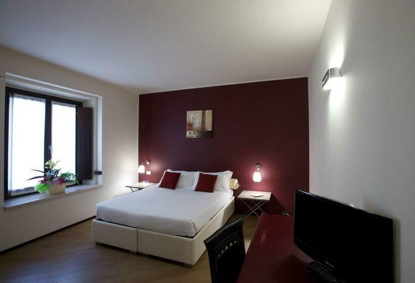 スタンダードルーム, Leon D Oro