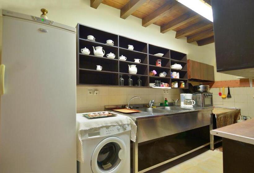 דירת שני חדרים, Maria Villas