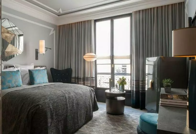 Chambre Standard, Nolinski Paris   Evok Collection