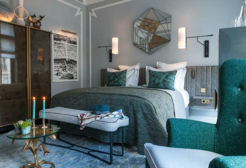 Chambre Deluxe, Nolinski Paris   Evok Collection