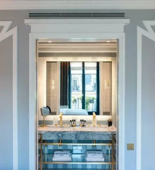 Chambre Deluxe, Nolinski Paris   Evok Collection