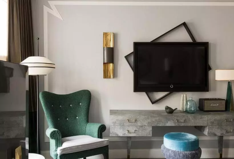 Chambre Deluxe, Nolinski Paris   Evok Collection