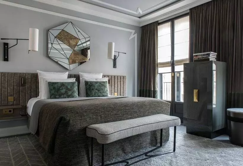 Chambre Deluxe, Nolinski Paris   Evok Collection