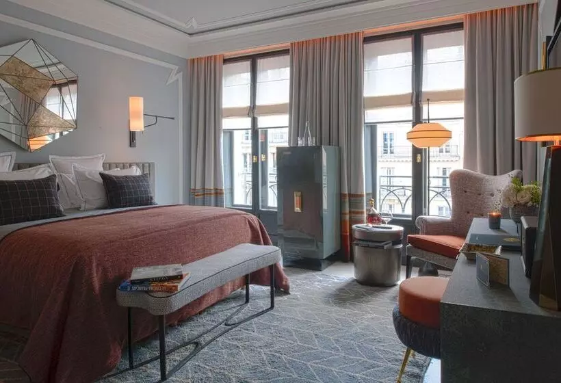 Chambre Deluxe, Nolinski Paris   Evok Collection