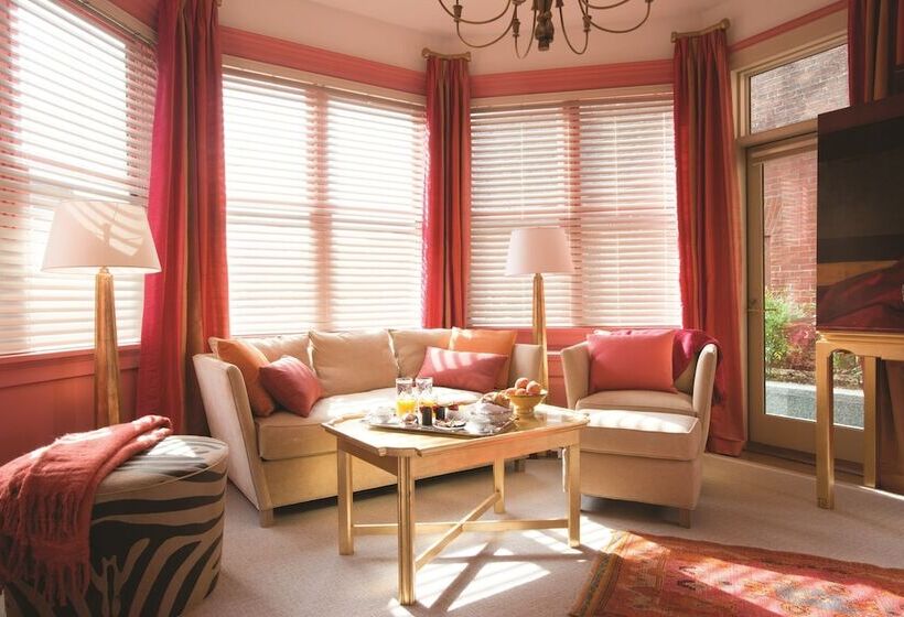 スイート, The Ivy