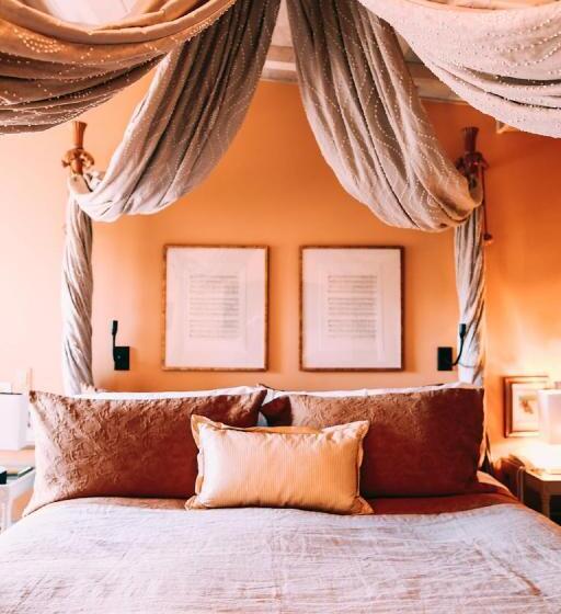 スタンダードルーム, The Ivy