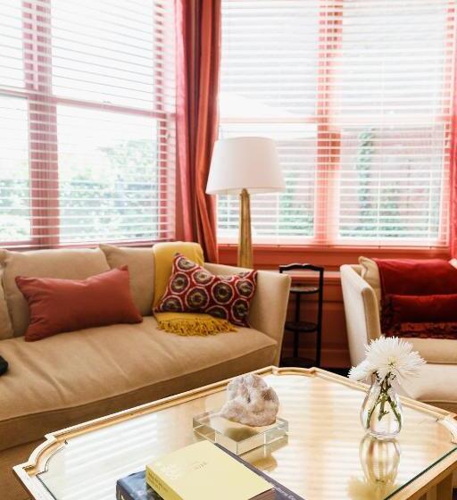 スイート, The Ivy