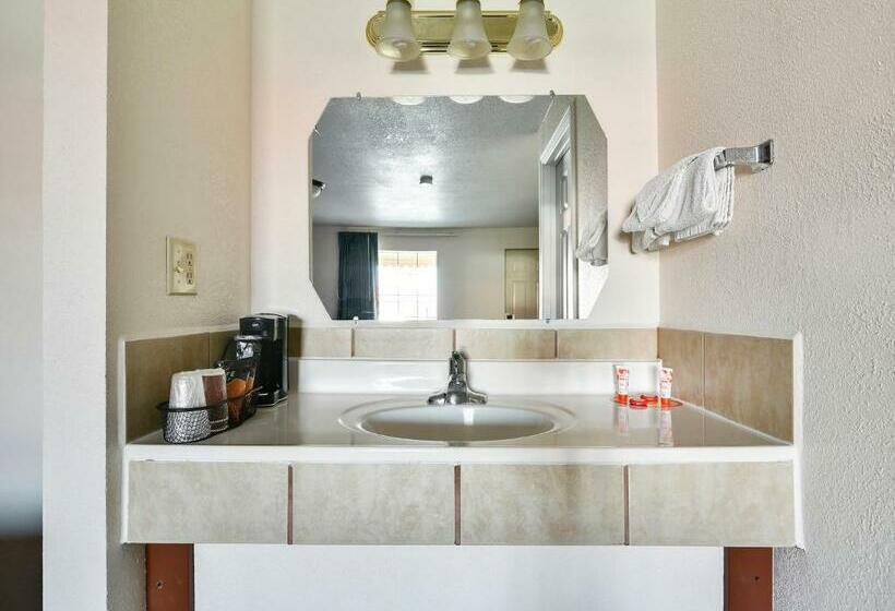 标准间, Route 66 Inn