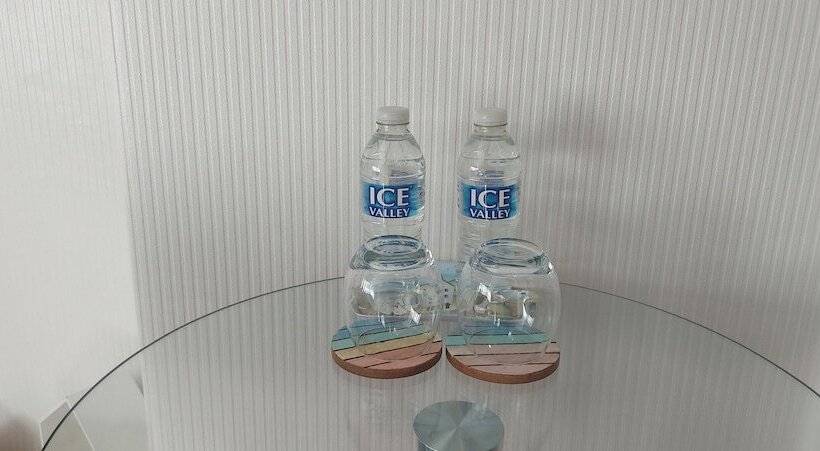 标准间, Trentham House