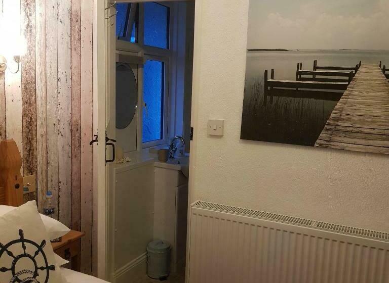 标准间, Trentham House