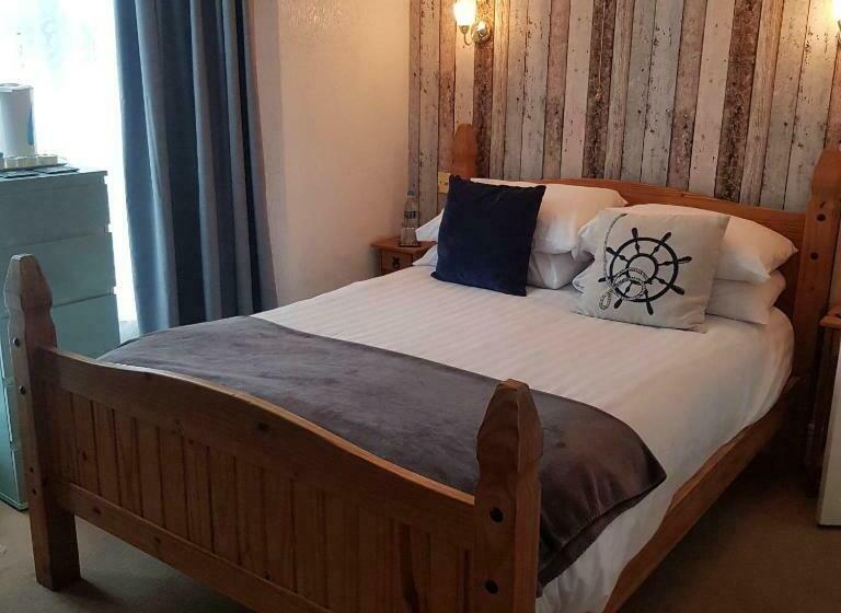 标准间, Trentham House