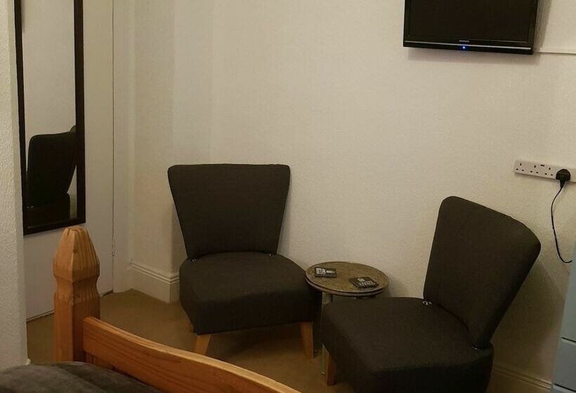 标准间, Trentham House