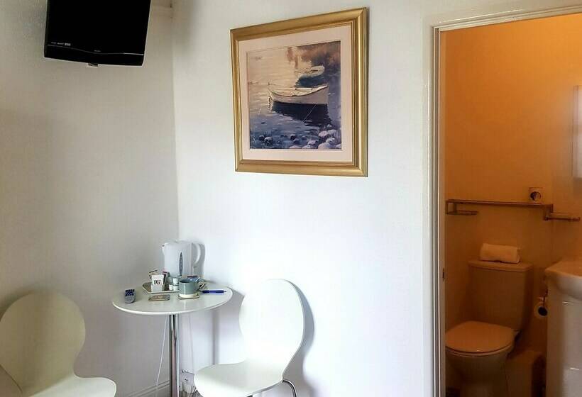 标准间, Trentham House