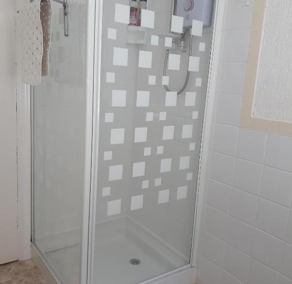 标准间, Trentham House