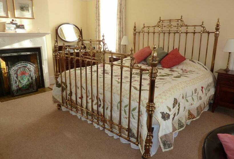 غرفة قياسية سرير كينج, The Manse B&b