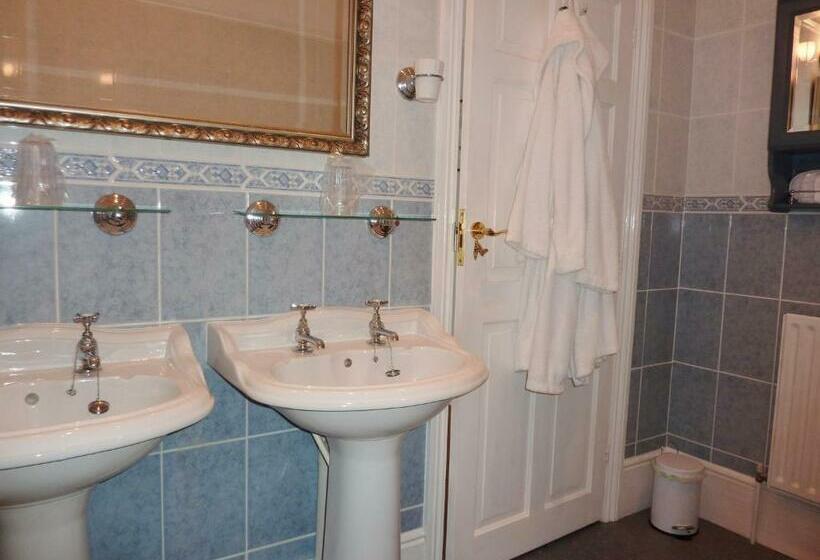 غرفة ديلوكس, The Manse B&b