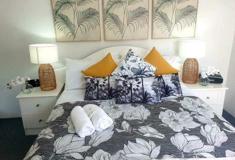 Апартаменты 2 Спальни, Tranquil Shores Holiday Apartments