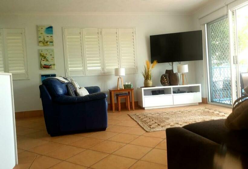 Апартаменты 2 Спальни, Tranquil Shores Holiday Apartments