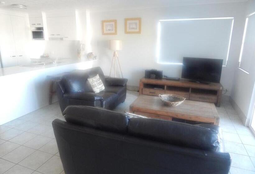 Апартаменты 1 Спальня с Балконом, Tranquil Shores Holiday Apartments